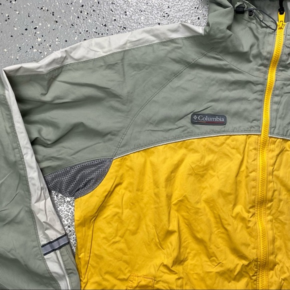 Vintage Columbia Jacket - Picture 3 of 6